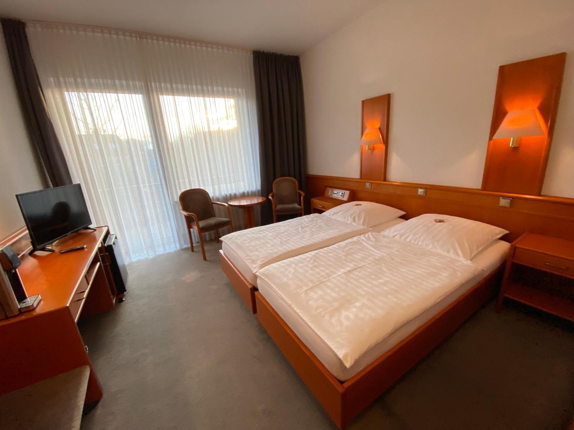 Adamidis Hotel Altenmedingen Extérieur photo