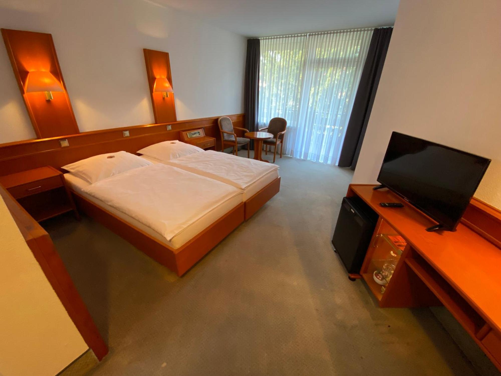 Adamidis Hotel Altenmedingen Extérieur photo
